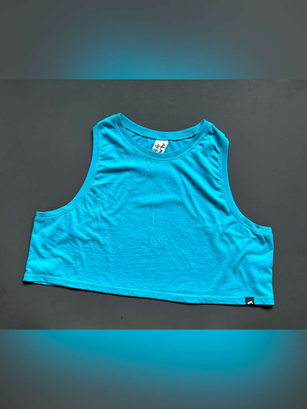 Alphalete 5-Piece Bundle — Tops & Shorts, Size M